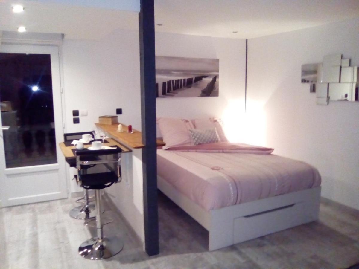 Beatrice Bed & Breakfast Ver-sur-Mer Екстериор снимка